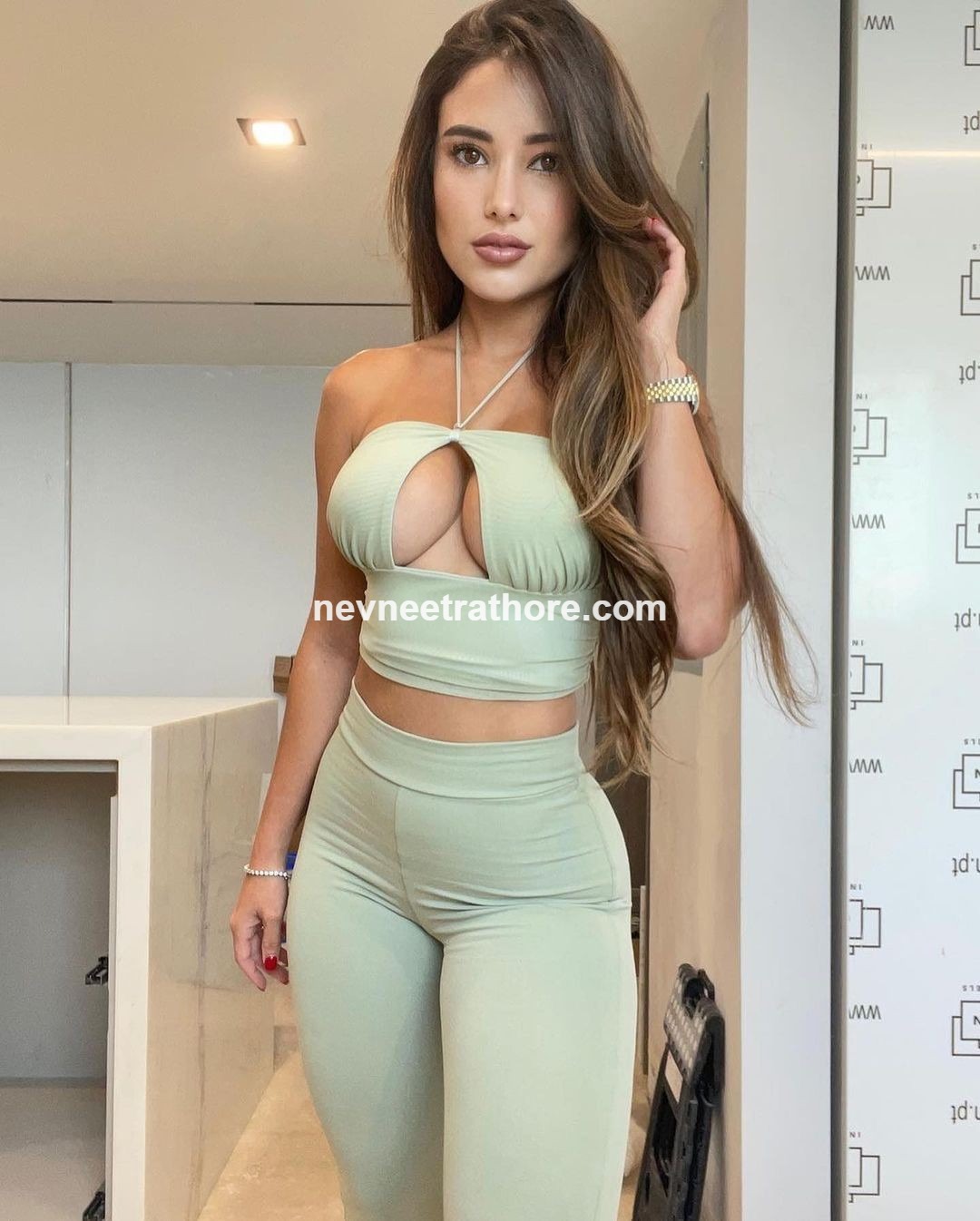 female Call Girls in Gwalior